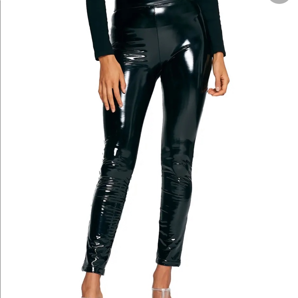 Tiger Mist Black Glossy Ankle Pants